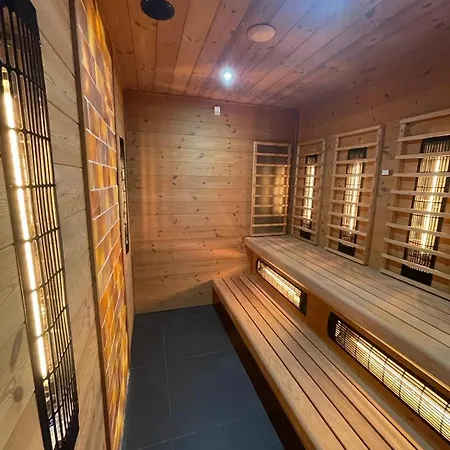 Sp - Peter Sagan Hotel *