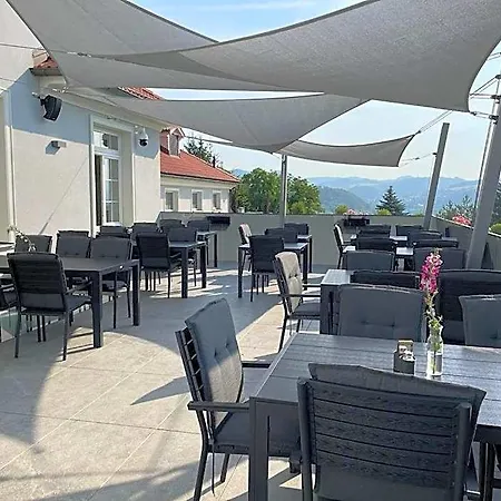 Sp - Peter Sagan Hotel